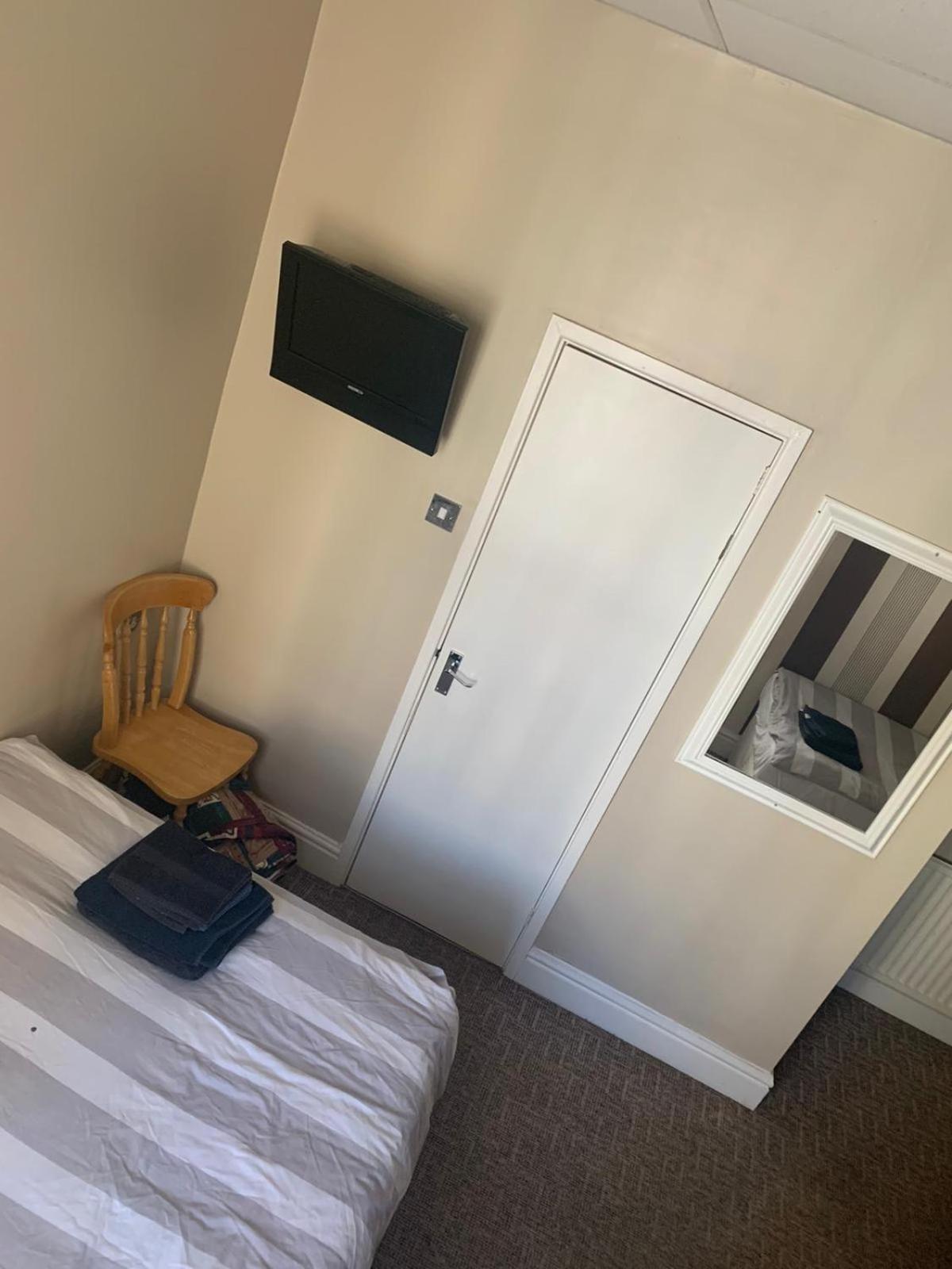 The Boyce Hotel Blackpool Room photo
